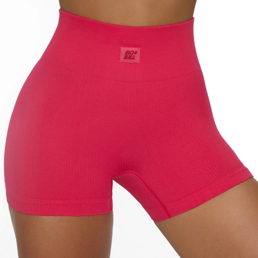 Bo+Tee shorts